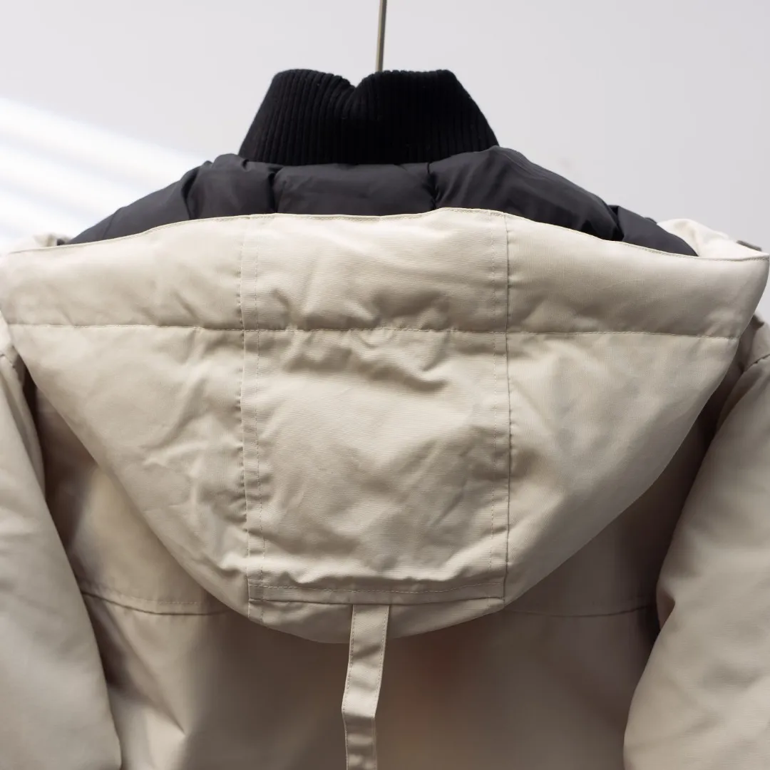 CANADA GOOSE 26 ：Cream White Size：S-XXL